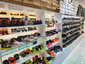 کفش ‏آرجی ‏کتونی ‏بچه ‏گانه ‏کفش ‏زنانه ‏اورجینال ‏و ‏ارزان ‏در ‏کرج ‏گوهردشت 8