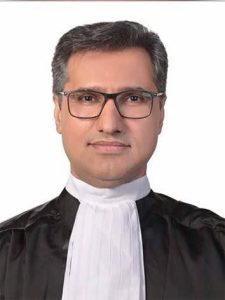 علی ‏رمضانزاده ‏وکیل ‏پایه ‏یک ‏دادگستری ‏وکالت ‏در ‏امور ‏اراضی ‏و ‏املاک 6