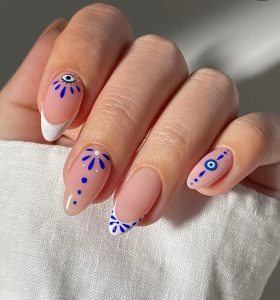 ‏رژ ‏پالتو ‏زمستانه ‏و ‏دورس ‏هودی ‏در ‏تهران ‏شهرک ‏یادگار ‏شمالی 15