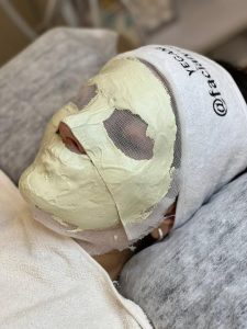 خدمات فیشال کروبکسی تراپی آنزیم تراپی مزونیدلینگ در گوهردشت کرج 3