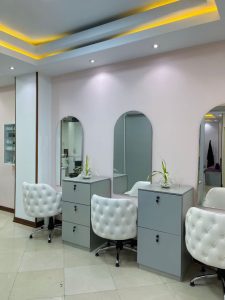 زیبایی الهه توکلیان فیشال و پاکسازی جوانسازی در پاسداران گل نبی 2