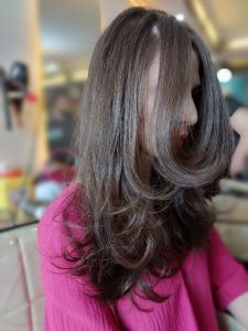 نرگس ‏خوشنویسان ‏سالن ‏تخصصی ‏رنگ ‏و ‏لایت ‏های ‏فانتزی ‏انواع ‏بالیاژ ‏آمبره ‏فیس ‏فریم ‏مانی ‏ 24