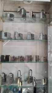 ‏مهدی ‏کلید‏سازی ‏شبانه ‏روزی ‏تعمیر ‏و ‏نصب ‏انواع ‏قفل ‏ساخت ‏انواع ‏کلید ‏ 1