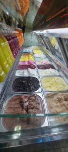 ‏وحید ‏خرید ‏آبمیوه ‏طبیعی ‏و ‏بستنی ‏ویتامینه ‏در ‏تهران ‏پردیس 2